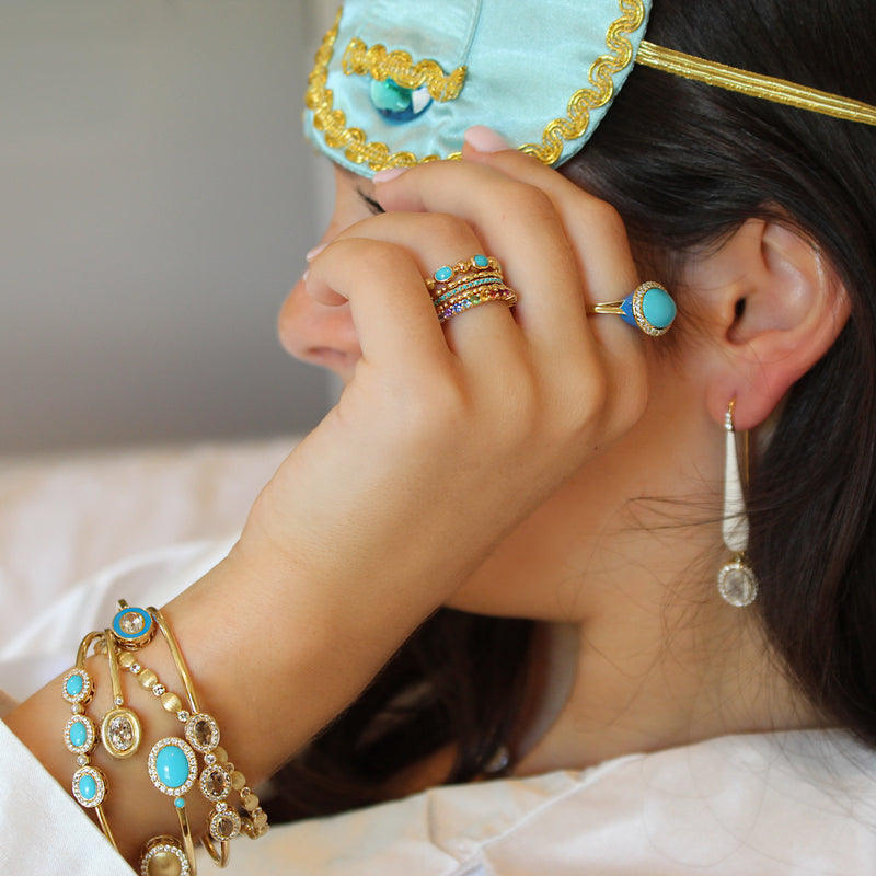 Petite Motif Band